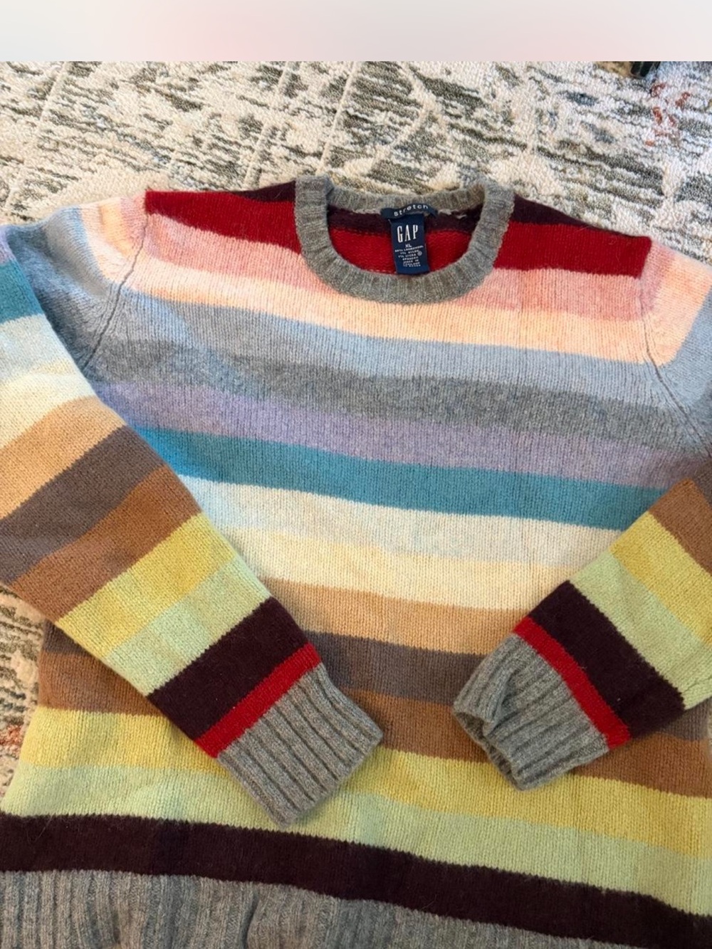 GAP Vintage Lambswool Rainbow Multicolor Striped Crewneck Sweater